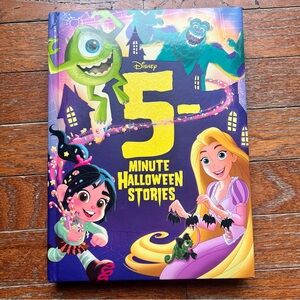 Disney Purple & Yellow 5-Minute Halloween Stories Book